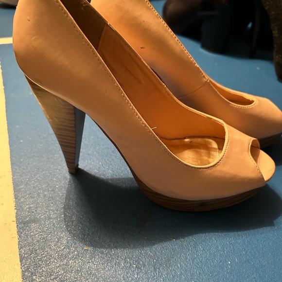 Elegant Peach High Heel Peep Toe Shoes - Picture 1 of 3